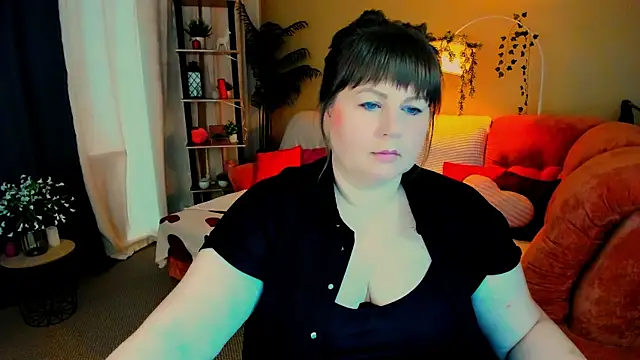 CrystaalStaar online show from June 17, 3:52 am