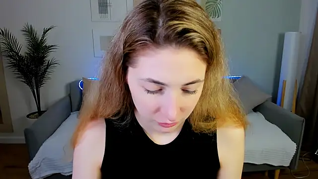 SensitiveSooul online show from April 19, 7:16 pm