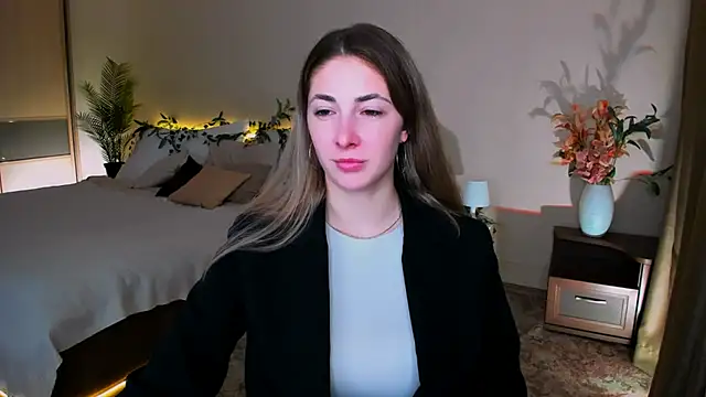 SensitiveSooul online show from September 15, 8:05 pm