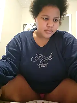 chocolate bella online show from December 14, 9:42 pm