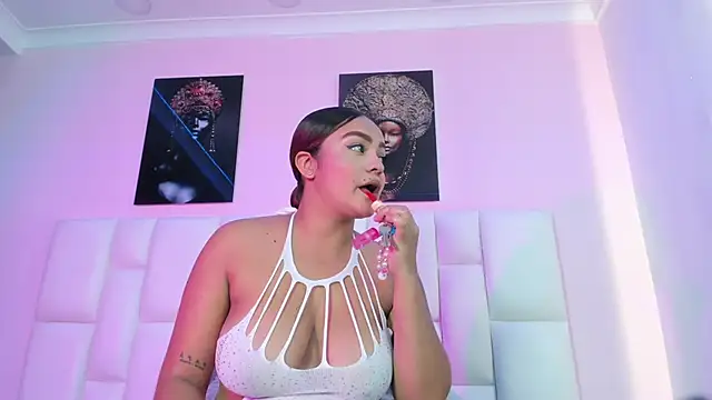 CrisstalStwart online show from October 20, 10:13 pm