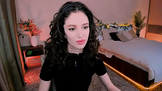 ChristinaConteeree online show from September 13, 4:26 pm