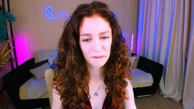 ChristinaConteeree online show from October 2, 1:27 pm