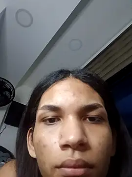 Barbie2005 online show from March 27, 8:59 am