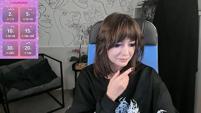 CrystallBloom online show from September 16, 1:57 am