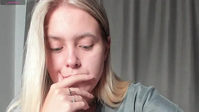 AngelAnty online show from September 15, 4:47 pm