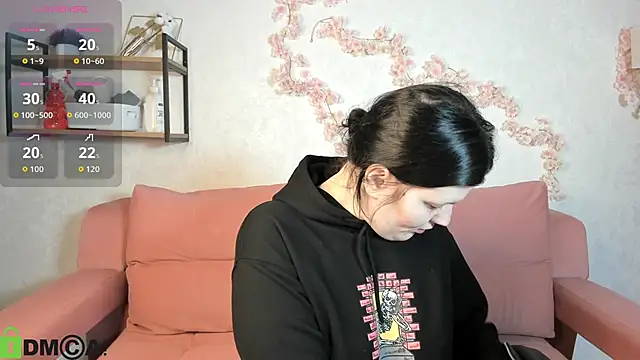 Michele Greenn online show from September 18, 12:09 am