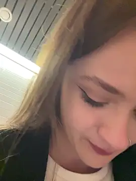 KittyQueeny online show from September 18, 2:26 pm