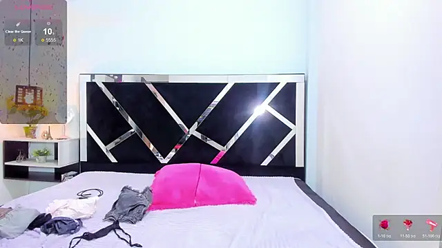 iisabella noa online show from December 22, 1:36 pm