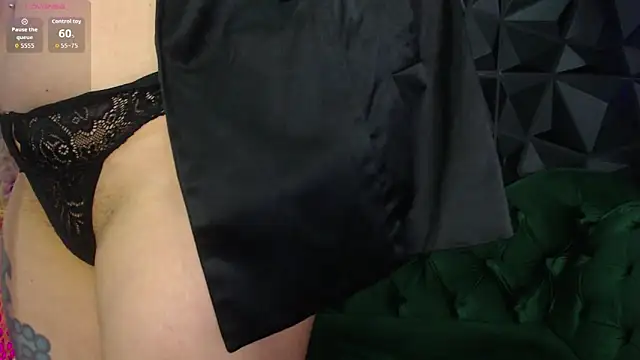 helenasaenz online show from November 8, 12:32 pm