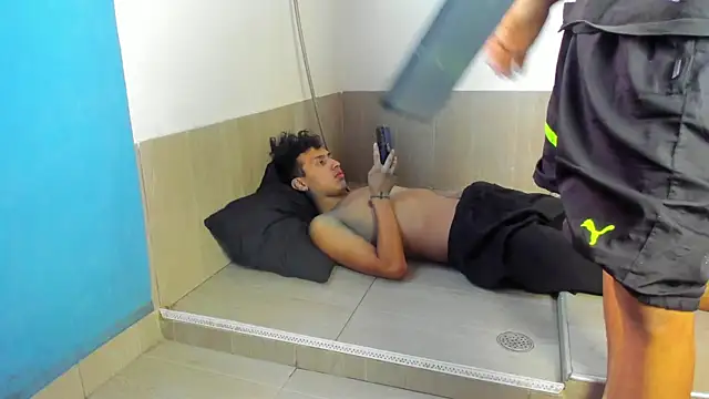 spicy adonhis online show from November 2, 7:28 pm