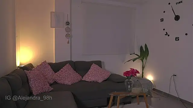 kyria 1 online show from January 9, 11:53 pm