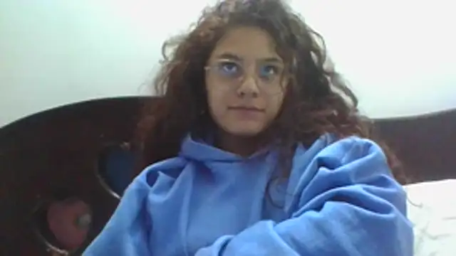 Velvet Moon V online show from April 22, 6:21 am