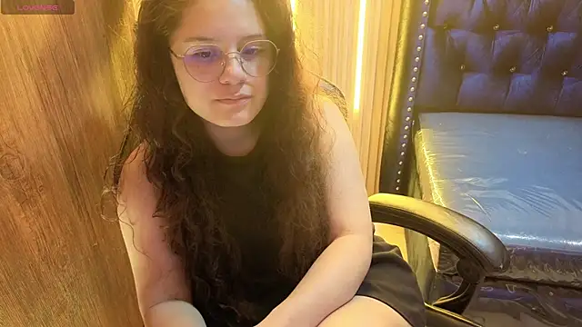 Velvet Moon V online show from July 1, 3:17 am