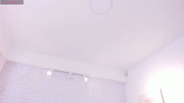 naishaa  online show from February 5, 6:44 pm