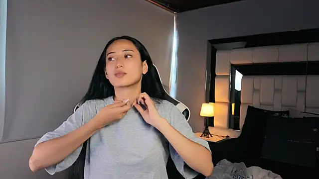 Adhara7 online show from April 8, 8:44 pm