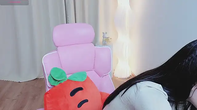 Miu-999 online show from January 6, 4:05 am