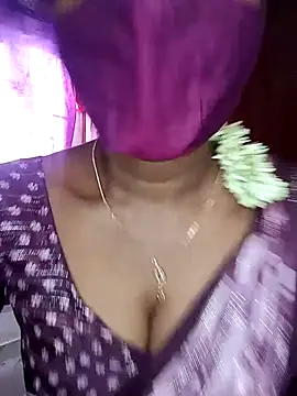 Tamil kavinila online show from November 1, 11:03 am