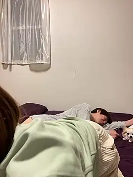 h415a812 online show from October 11, 1:14 pm