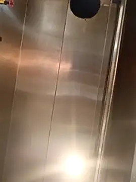 sarahkat86 online show from November 4, 7:41 pm