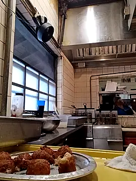 sarahkat86 online show from September 18, 10:19 pm