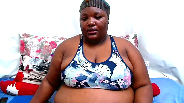 ChubbyBoobsxxx online show from November 20, 6:47 am