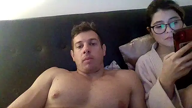 luca23millo90 online show from September 17, 3:48 am