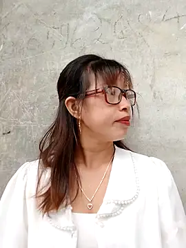 ngocngoc cute online show from September 18, 1:48 am