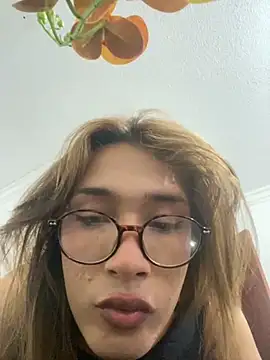 victoria decapri online show from September 26, 10:51 pm