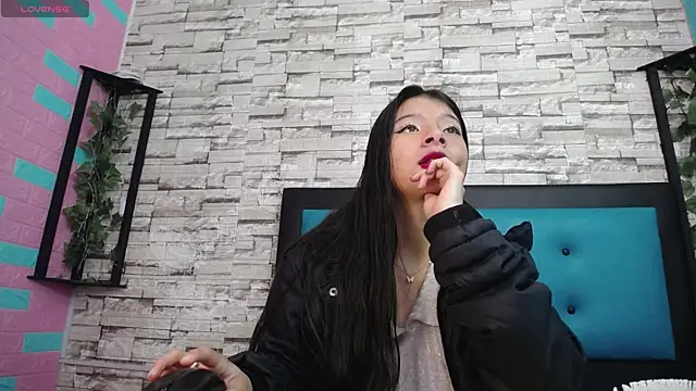 maily can online show from September 18, 1:42 pm