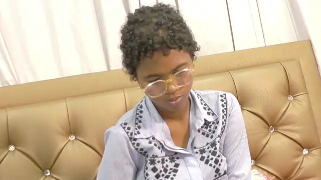 didoelizabeth online show from October 30, 2:07 pm