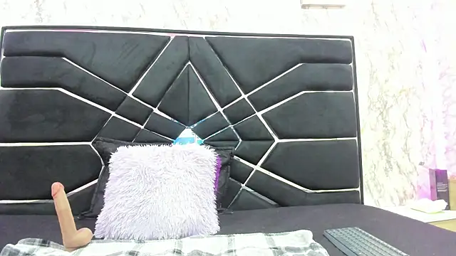 LITTLESUSSYY  online show from October 2, 12:10 pm