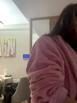 anna yngs online show from September 26, 4:32 am