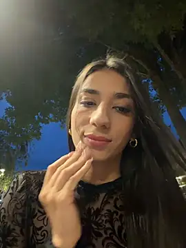 -juicy  online show from July 12, 11:27 pm