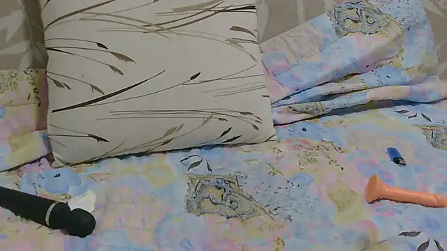 xateslix online show from October 12, 10:12 pm