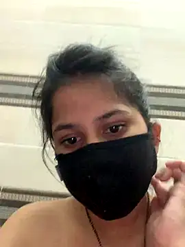 misharani00 online show from October 8, 9:13 am