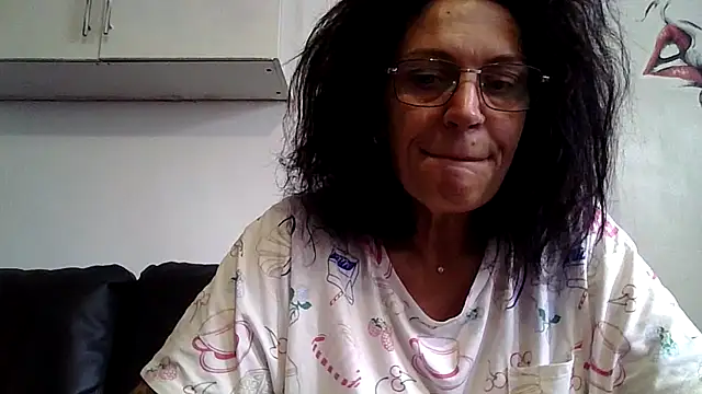 RubyyRosee online show from July 19, 8:05 am