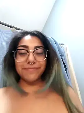 Lovelyrainn online show from September 19, 5:12 pm