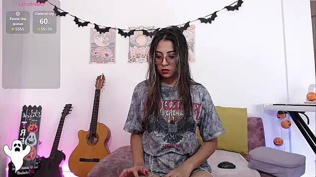 Susanahendrix online show from October 4, 7:29 pm