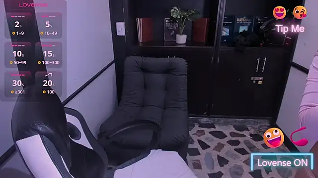 SharonQueen1 online show from November 13, 12:26 pm