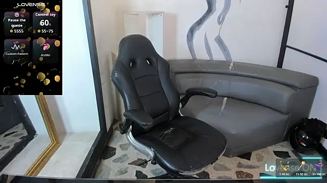 SharonQueen1 online show from November 18, 12:06 pm