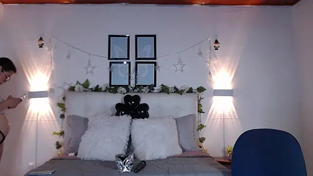 Megan 05  online show from February 14, 7:05 pm