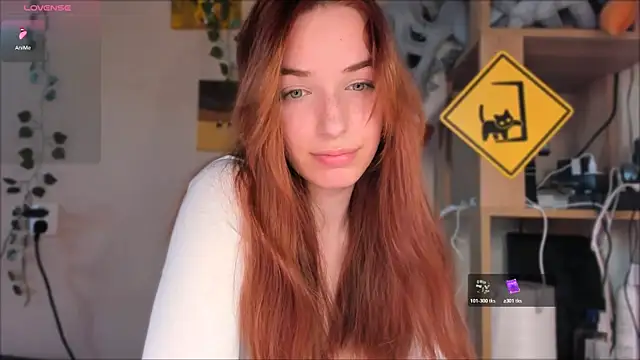 elilybby online show from July 16, 5:28 pm