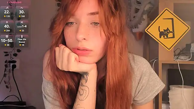 elilybby online show from July 7, 5:16 pm