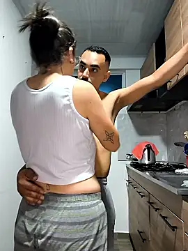 stivenlujan69 online show from January 19, 3:46 am