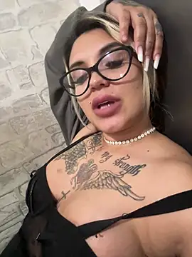 Princess-Jasmine07 online show from May 22, 7:56 pm