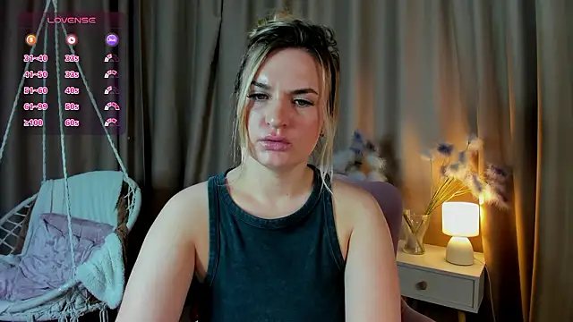 Marie Ellie online show from March 24, 2:06 am