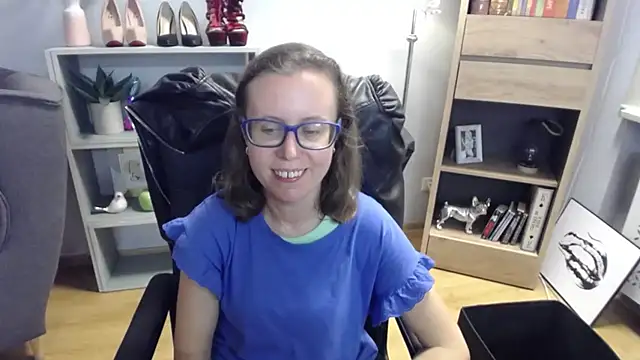 sweetxLizzy online show from September 10, 4:56 am