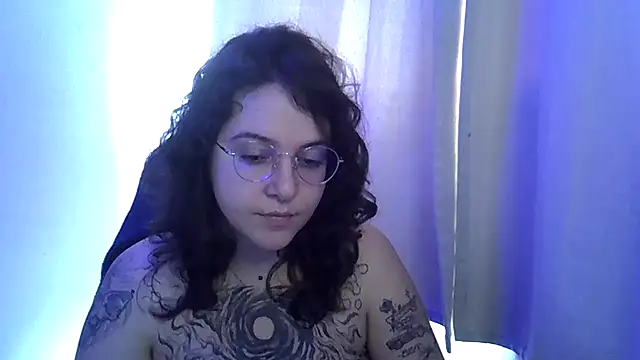 Blue Liz online show from October 15, 6:43 pm