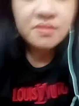 hotolivia34 online show from March 4, 1:45 am